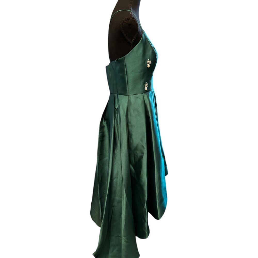 Eliza J Women's Emerald Green Beaded-Bodice Pleated High-Low Gown NWT Size 6 - Picture 2 of 8